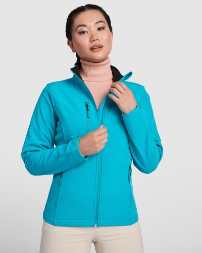 SOFTSHELL NEBRASKA WOMAN