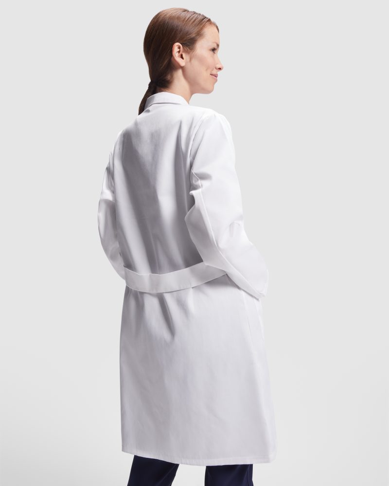 BATA VACCINE WOMAN - Imagen 2